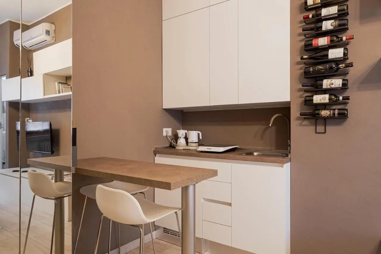 The Studio - Milano Centrale Via Zuretti Apartment Milan