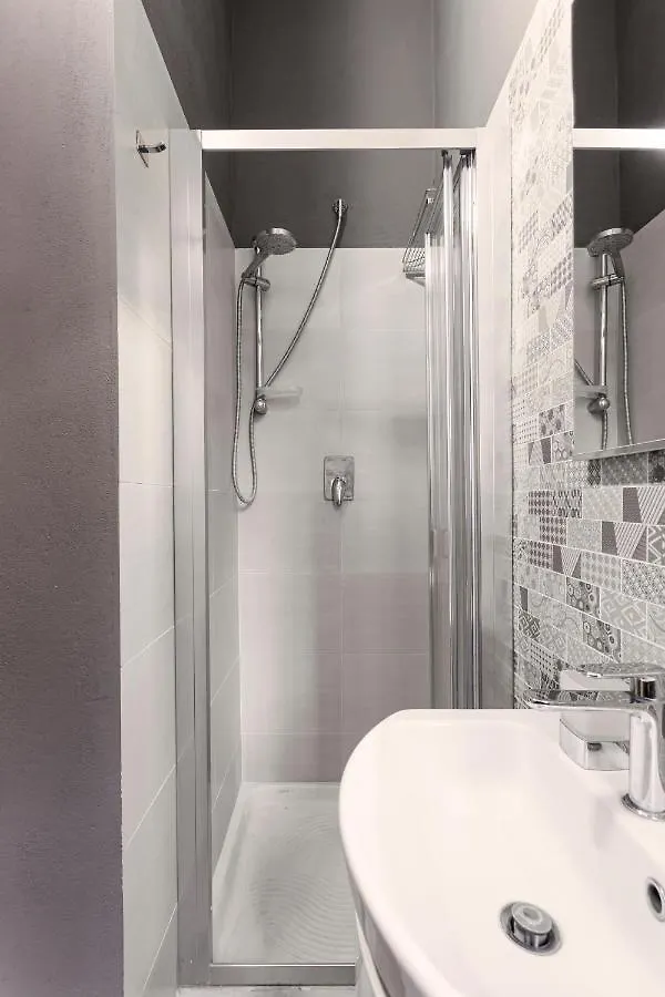 The Studio - Milano Centrale Via Zuretti Apartment